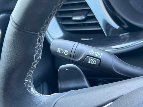 Used 2023 Buick Envision Essence FWD image 33