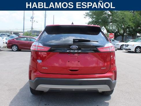 Used 2022 Ford Edge SEL w/ Convenience Package AWD/4WD image 4