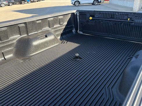 Used 2016 Ford F350 Lariat w/ Lariat Ultimate Package AWD/4WD image 40