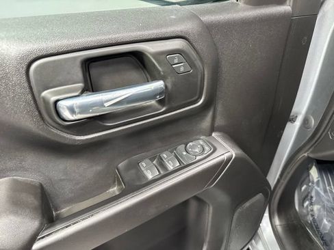 Used 2023 Chevrolet Silverado 1500 W/T w/ Trailering Package AWD/4WD image 9