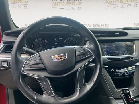 Used 2021 Cadillac XT5 Luxury FWD image 12