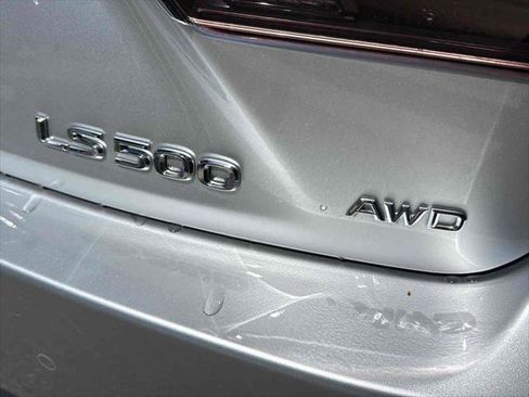 Used 2020 Lexus LS 500 AWD w/ Interior Upgrade Package image 7