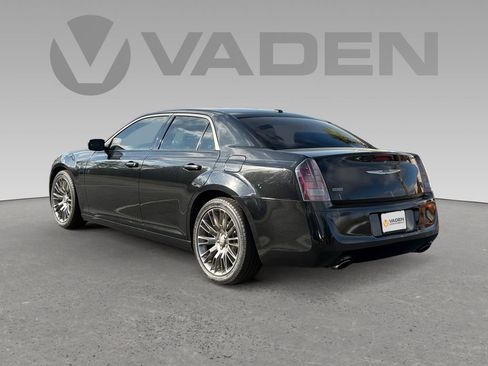 Used 2013 Chrysler 300 C image 25