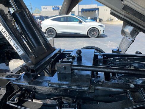 Used 2021 Ford F350 XL w/ Power Equipment Group AWD/4WD image 25