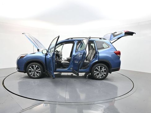 Used 2023 Subaru Forester Limited AWD/4WD image 45