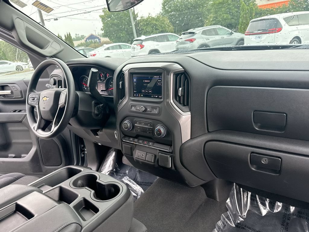 Used 2025 Chevrolet Silverado 1500 Custom w/ Turbomax Blackout Package AWD/4WD image 26