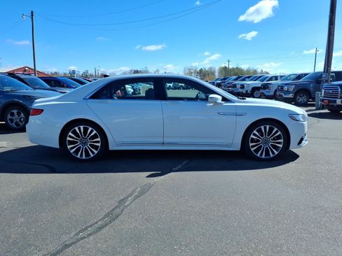 Used 2020 Lincoln Continental Reserve AWD/4WD image 7