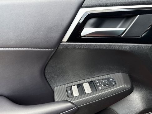 New 2026 Nissan Rogue SL AWD/4WD image 12
