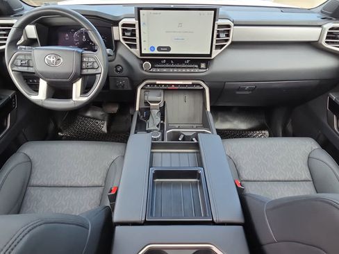 Used 2025 Toyota Tundra Limited image 14