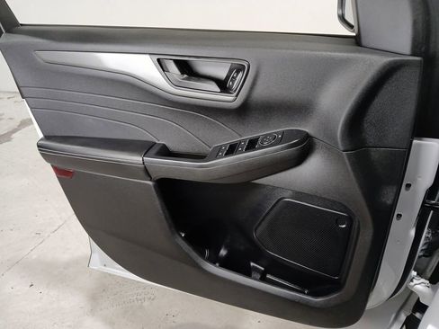 Used 2023 Ford Escape Active image 33