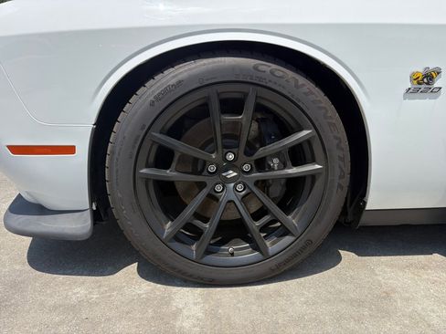 Used 2023 Dodge Challenger R/T Scat Pack RWD image 31