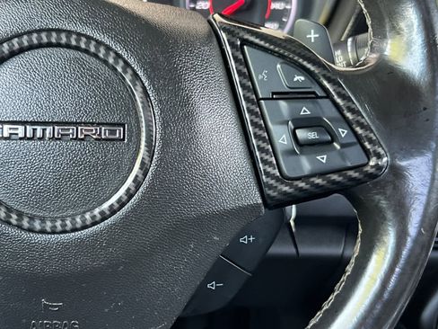 Used 2017 Chevrolet Camaro LT RWD image 25