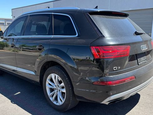Used 2018 Audi Q7 3.0T Premium Plus image 3