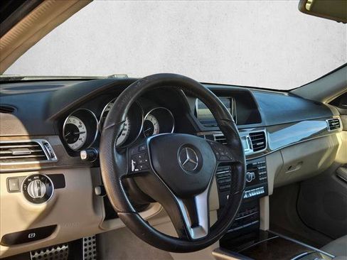 Used 2014 Mercedes-Benz E 350 Sedan image 10