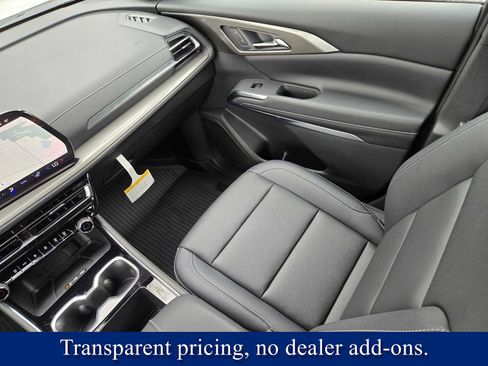 New 2026 Chevrolet Traverse LT w/ Midnight/Sport Edition FWD image 15
