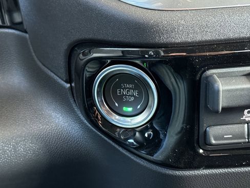 New 2026 GMC Sierra 1500 Elevation image 23