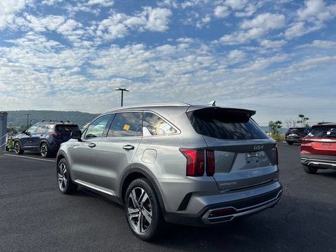 Certified 2023 Kia Sorento EX AWD/4WD image 5