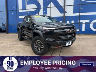 Used 2025 Chevrolet Colorado ZR2 w/ Technology Package AWD/4WD video 1