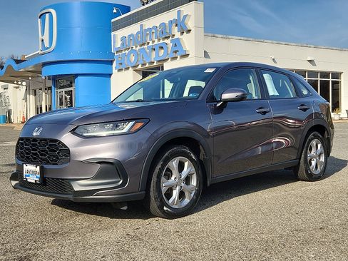 Used 2023 Honda HR-V LX image 1