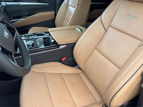 New 2025 Cadillac Escalade Premium Luxury w/ Touring Package image 9