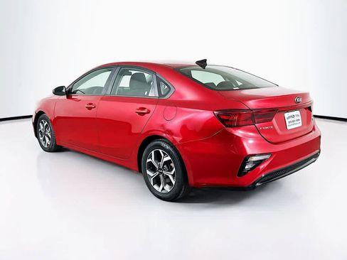 Used 2019 Kia Forte LXS FWD image 4
