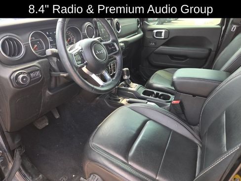 Used 2020 Jeep Wrangler Unlimited Sahara w/ Uconnect 4C Nav & Sound Group AWD/4WD image 12