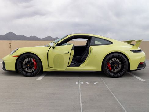 Used 2026 Porsche 911 Carrera GTS RWD image 10