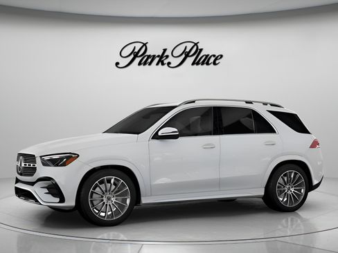 Used 2026 Mercedes-Benz GLE 450 4MATIC image 3