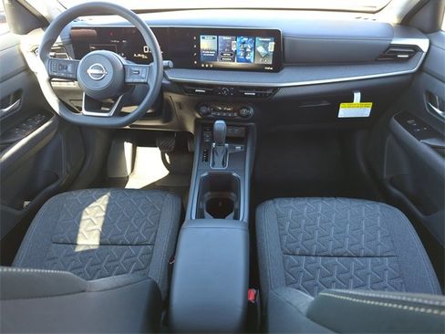 New 2026 Nissan Kicks SV w/ Illumination Package image 18