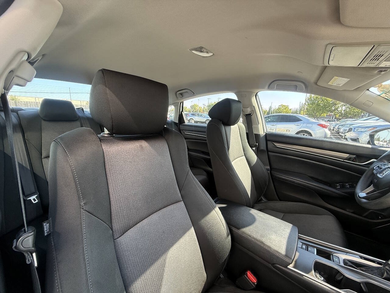 Used 2019 Honda Accord LX image 21