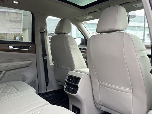 New 2026 Volkswagen Atlas SE image 20