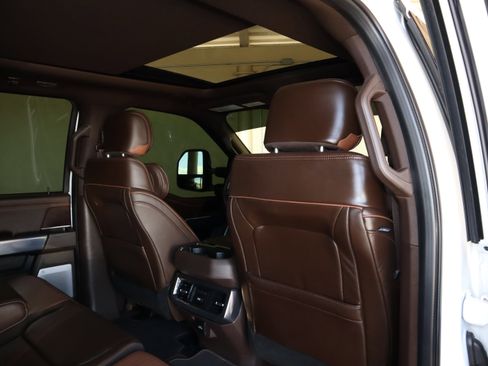 Used 2025 Ford F250 King Ranch w/ Tremor Off-Road Package image 45