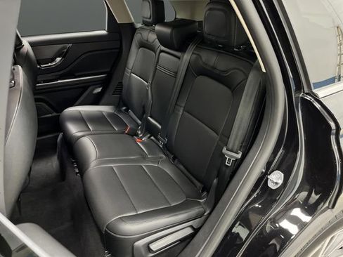 Used 2024 Lincoln Corsair AWD w/ Equipment Group 101A image 31