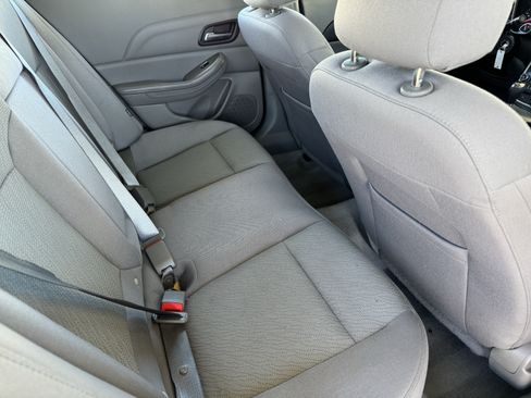 Certified 2014 Chevrolet Malibu LS FWD image 19