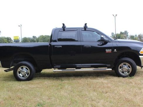 Used 2012 RAM 3500 SLT w/ Technology Group image 12