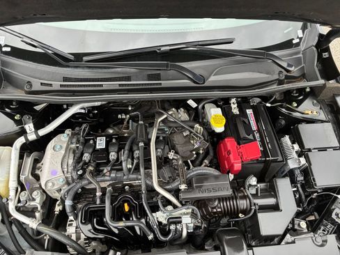Used 2025 Nissan Sentra SV FWD image 25
