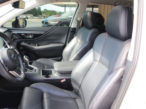 Used 2023 Subaru Outback Limited XT AWD/4WD image 30