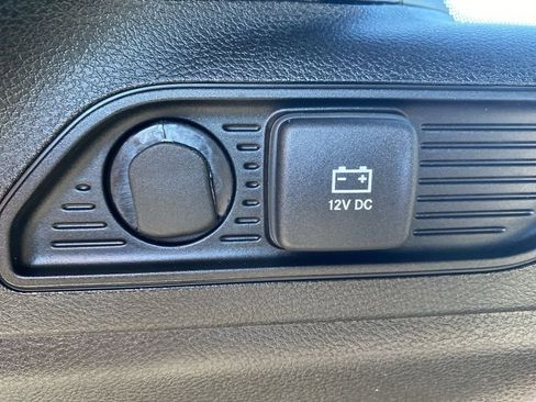 New 2025 Jeep Grand Cherokee Laredo X w/ Luxury Tech Group I image 17