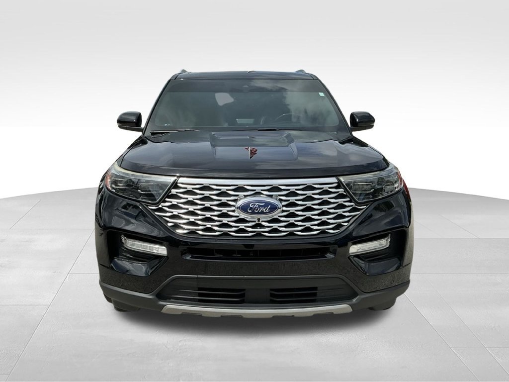 Used 2020 Ford Explorer Platinum w/ Premium Technology Package AWD/4WD image 16