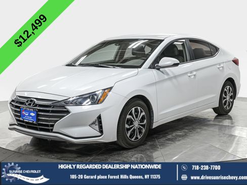 Used 2020 Hyundai Elantra SE FWD image 1