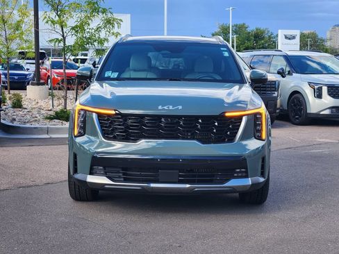 Certified 2025 Kia Sorento SX Prestige AWD/4WD image 2