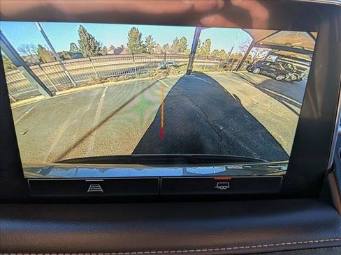 Used 2022 GMC Yukon AT4 image 14