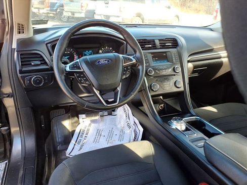 Used 2018 Ford Fusion S w/ Equipment Group 101A image 14