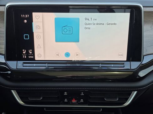 New 2026 Volkswagen Atlas SE FWD image 13