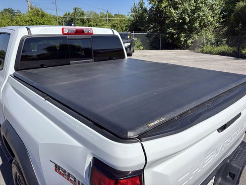 Used 2024 Chevrolet Colorado Trail Boss w/ Advanced Trailering Package AWD/4WD image 24