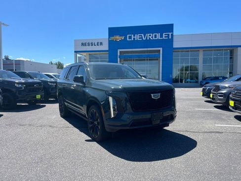 Used 2026 Cadillac Escalade Sport w/ LPO, ONYX Package AWD/4WD image 1