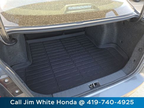 Used 2025 Nissan Versa SR w/ Trunk Package FWD image 19
