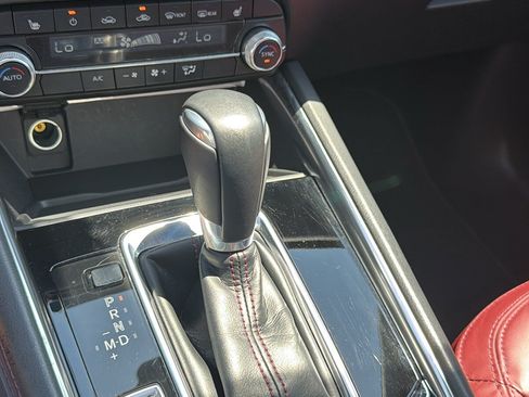 Certified 2025 MAZDA CX-5 Carbon Edition AWD/4WD image 17