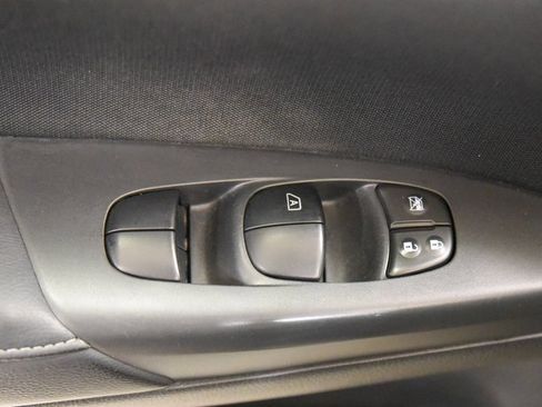 Used 2017 Nissan Sentra SV image 15