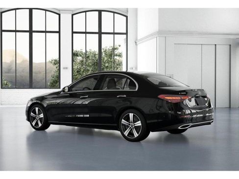Used 2025 Mercedes-Benz C 300 Sedan image 41